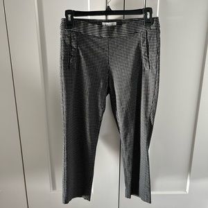 Women’s ELLE Pull-On Dress Capris XS
